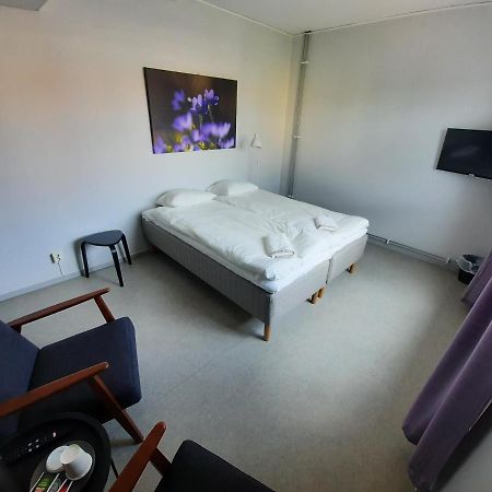 Broholm Bed&Breakfast Lidköping エクステリア 写真