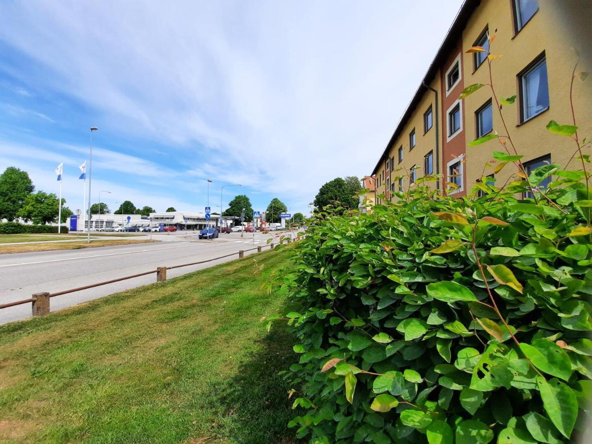 Broholm Bed&Breakfast Lidköping エクステリア 写真