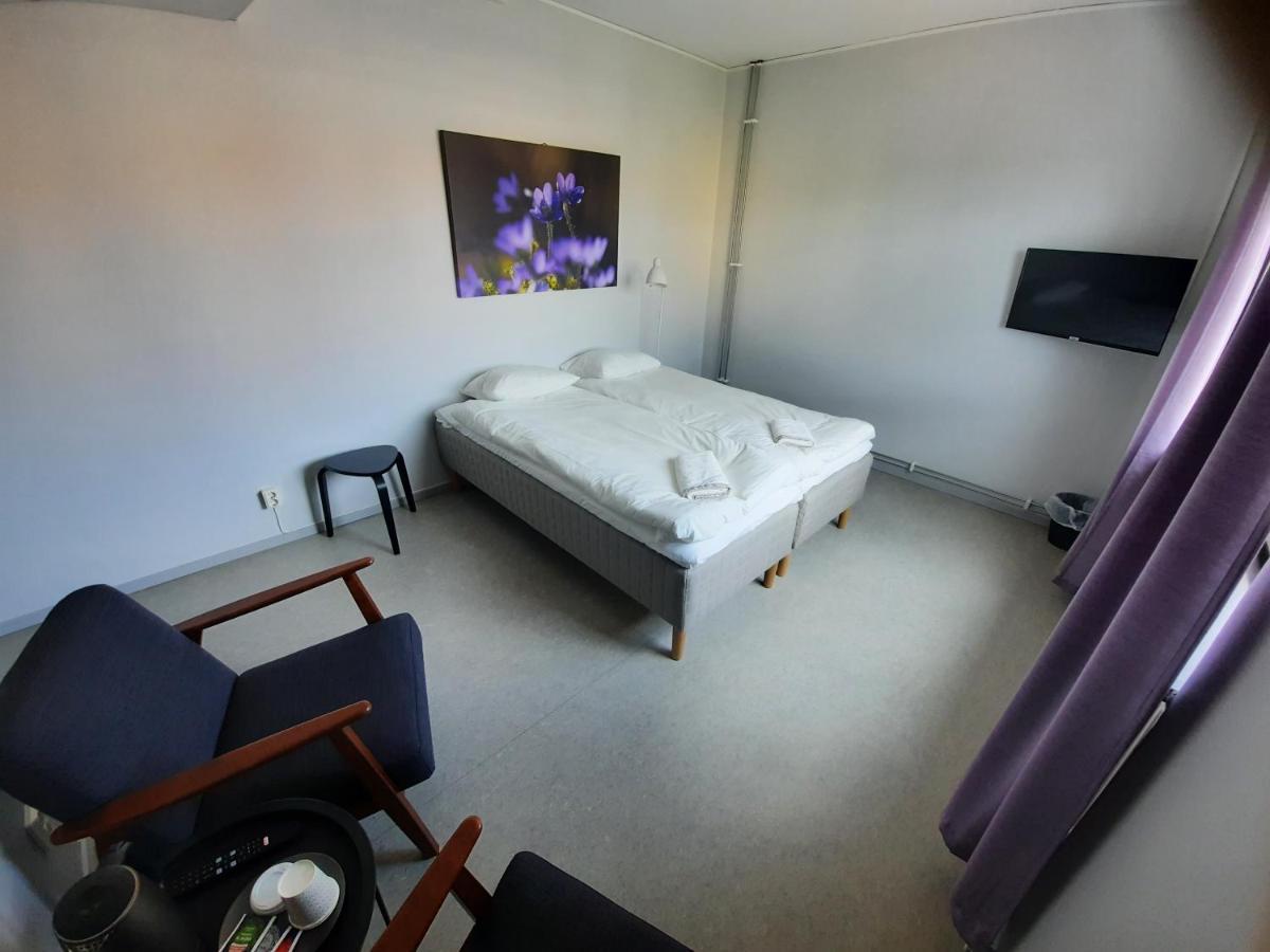 Broholm Bed&Breakfast Lidköping エクステリア 写真