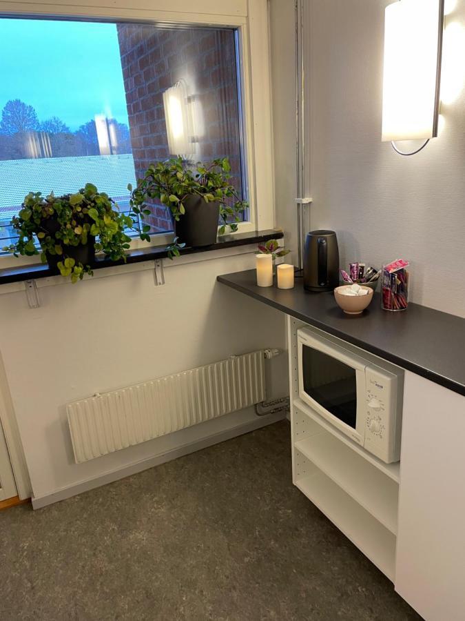 Broholm Bed&Breakfast Lidköping エクステリア 写真